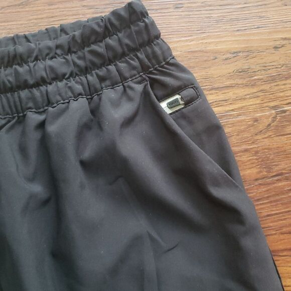Vuori Women's Black Relaxed Chic Edgy Feminine Athleisure Comfy Pants Size XS - Picture 2 of 8